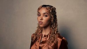 FKA twigs, Closeup, British singer, 4K wallpaper