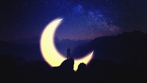 Dream, Crescent Moon, Night, Starry sky, Silhouette, Standing Man, Mountains, 4K wallpaper