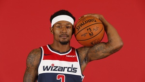 Bradley Beal, Washington Wizards, Basketball player, Red background, NBA, 4K wallpaper
