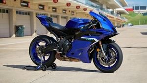 2025, Sports bikes, 4K wallpaper