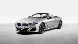 BMW M850i xDrive Cabrio, 2022, White background, 4K wallpaper