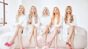 (G)I-dle, White aesthetic, Girl group, Korean singers, K-pop singers, Yuqi, Minnie, Miyeon, Shuhua, Soojin, Soyeon, 4K wallpaper