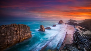 Spain, Rocky coast, Waves, Long exposure, Coastline, Cliff, Horizon, Landscape, Scenery, 4K wallpaper