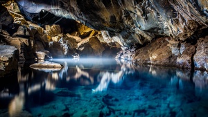 Grjótagjá, Iceland, Lava Cave, Hot Spring, Natural Phenomena, Famous Place, Tourist attraction, 4K wallpaper