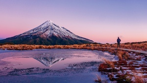 New Zealand, Snow covered, Frozen lake, Reflection, Mountain Peak, Landscape, Scenery, Clear sky, Dusk, 4K wallpaper