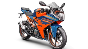 KTM RC 390, 2022, Sports bikes, White background, 4K wallpaper