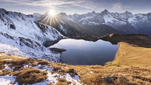 Sun rays, Mountain range, Glacier mountains, Snow covered, Sunrise, Clear sky, Landscape, Scenic, 4K wallpaper