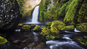 Waterfalls, Green Moss, Water Stream, Long exposure, HDR, Rocks, Landscape, Scenery, Mossy rocks, 4K wallpaper