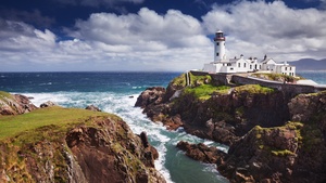 Ireland, Coastal, Ocean, Seascape, Cloudy Sky, Rocky coast, Cliffs, Landscape, Horizon, 4K wallpaper