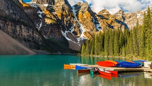 Moraine Lake, Kayak boats, Multicolor, Mountain range, Snow covered, Daytime, Cloudy Sky, Landscape, Scenery, Beautiful, Green Trees, 4K wallpaper