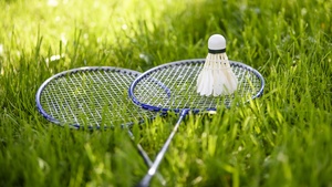 Badminton, Shuttlecocks, Green Grass, 4K wallpaper