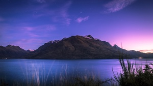 Lake Wakatipu, New Zealand, Mountain, Stars, Sunset, Dusk, Purple sky, Landscape, 4K wallpaper