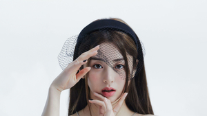 Huh Yunjin, Portrait, White background, K-pop singer, South Korean Singer, Le Sserafim, 4K wallpaper