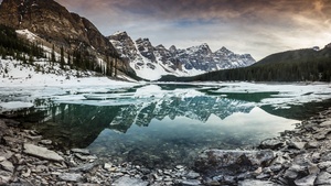 Mountain lake, Mountain range, Reflection, Landscape, Snow covered, Winter, Dusk, Scenery, 4K wallpaper