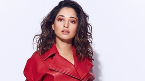 Tamanna Bhatia, Indian actress, White background, 4K wallpaper