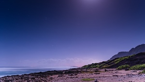 Moonlight, Beach, Night sky, Seascape, 4K wallpaper