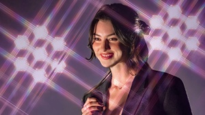 Gracie Abrams, Live concert, American singer, 4K wallpaper