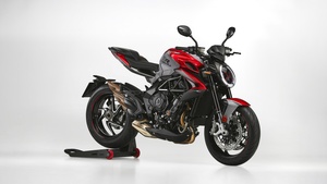 MV Agusta Brutale, 2021, White background, 4K wallpaper
