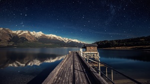 Lake Wakatipu, Pier, New Zealand, Mountain range, Snow covered, Reflection, Glacier mountains, Wooden House, Starry sky, Landscape, Scenery, 4K wallpaper