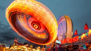 Alberta, Canada, Long exposure, Carnival, Spinning, Circular, Outdoor, Cloudy Sky, 4K wallpaper