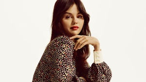Selena Gomez, White background, Portrait, 4K wallpaper