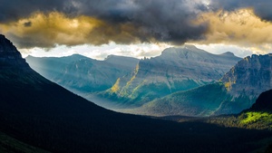 Glacier National Park, Montana, Early Morning, Sunlight, Thick Clouds, Mountain range, Landscape, 4K wallpaper