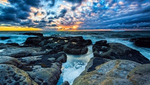 Stormy Clouds, Rocky coast, Seascape, Waves, Sunset, Horizon, Landscape, 4K wallpaper