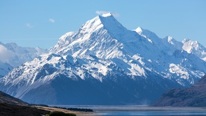 Mount Cook, New Zealand, Mountain Peak, Snow covered, Lake Pukaki, Landscape, Scenery, 4K wallpaper