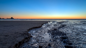 Oregon, Seascape, Coastal, Sunset, Blue Sky, Horizon, Rocks, 4K wallpaper