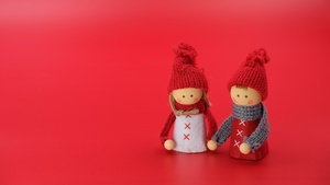 Figures, Man, Woman, Christmas decoration, Red background, Closeup, Beautiful, Doll, Cute dolls, 4K wallpaper