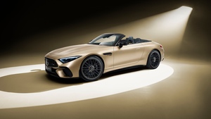 Mercedes-AMG SL 63 4MATIC, 2025, Golden, 4K wallpaper