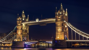 London Bridge, United Kingdom, River Thames, Night time, Ancient architecture, Tourist attraction, Dusk, Tower Bridge, Historical landmark, Dark Sky, England, 4K wallpaper