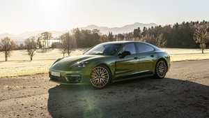 Porsche Panamera 4S, 2021, 4K wallpaper