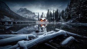 Cozy, Winterscape, Cabin, Snowy Trees, Winter forest, Winter snow, Frozen lake, Serene, Wilderness, Isolated, Snow mountains, 4K wallpaper