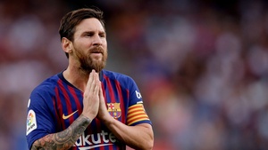 Lionel Messi, Footballer, Argentinian, Praying Hands, Football player, 4K wallpaper