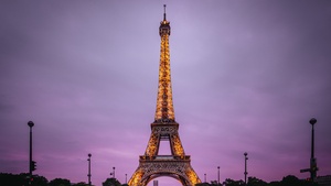 Eiffel Tower, Aesthetic, Paris, France, Evening, Purple sky, Lights, Iconic, 4K wallpaper
