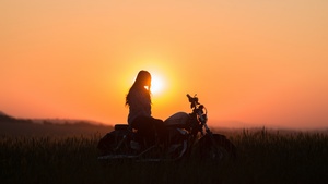 Sunset, Woman, Motorcycle, Silhouette, Golden hour, Orange, 4K wallpaper