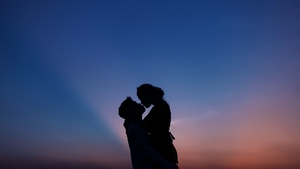 Couple, First kiss, Silhouette, Romantic kiss, Sunset, 4K wallpaper