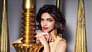 Deepika Padukone, Indian actress, Traditional, Portrait, Beautiful actress, 4K wallpaper