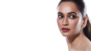 Indian actress, White background, 4K wallpaper