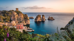 Museum, Historical, Seascape, Ancient, Rocks, Italy, 4K wallpaper