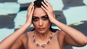 Mrunal Thakur, Swimsuit, Photoshoot, Indian actress, Bollywood actress, 4K wallpaper