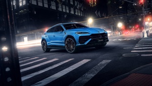 Lamborghini Urus SE, City street, Hybrid Supercar, 4K wallpaper