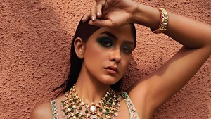 Mrunal Thakur, Indian actress, Bollywood actress, Photoshoot, 4K wallpaper
