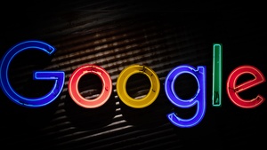 Google logo, Dark background, 4K wallpaper