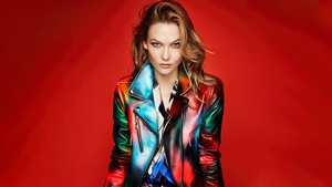 American model, Red background, 4K wallpaper