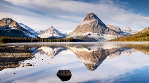 Lake, Glacier mountains, Landscape, 4K wallpaper
