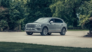 Bentley Bentayga EWB, Mulliner, 2024, 4K wallpaper