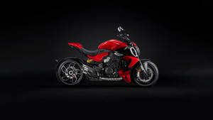 Ducati Diavel V4, Dark background, Red bikes, 4K wallpaper