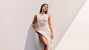 Camila Mendes, Glitter, Vogue Mexico, 4K wallpaper